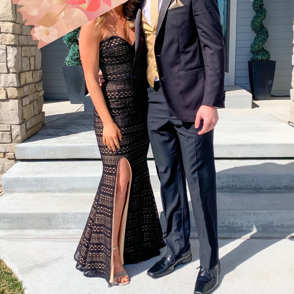Jovani Prom Dress Size 4 - Picture 3 of 3